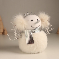 Декор "Снеговик в меховых наушниках" 20х12х17 см Декор "Снеговик в меховых наушниках" 20х12х17 см