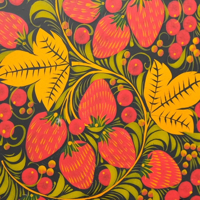 Доска разделочная &laquo;Ягодка&raquo;, микс, хохлома