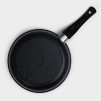 Сковорода Доляна &laquo;Элит&raquo;, d=24 см, пластиковая ручка, антипригарное покрытие, цвет чёрный