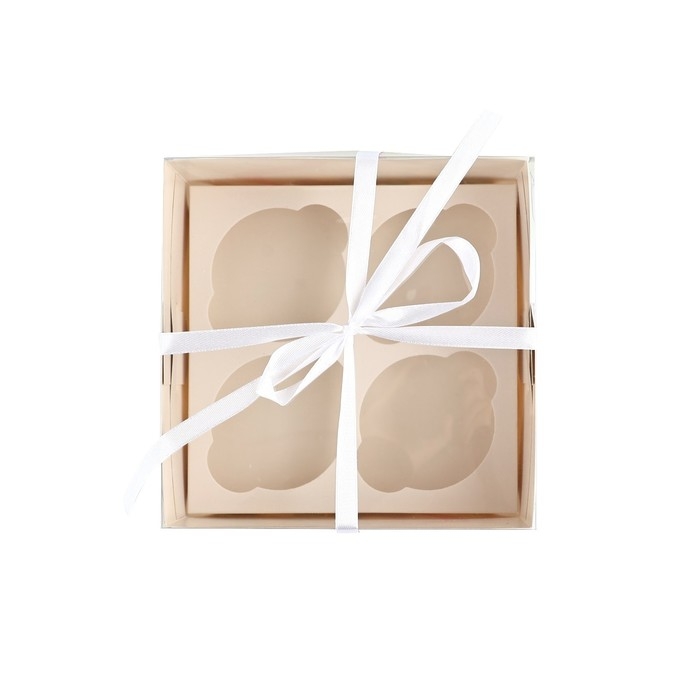 Коробка для капкейков, кондитерская упаковка, 4 ячейки &laquo;8 Марта&raquo;, 16 х 16 х 10 см