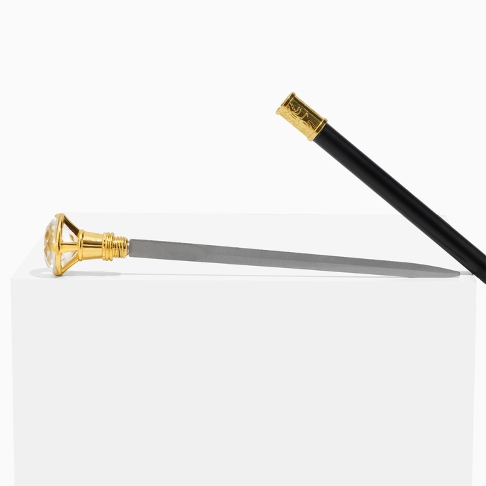 Сувенирное изделие Трость с кинжалом, клинок 36см, рукоять алмаз Сувенирное изделие Трость с кинжалом, клинок 36см, рукоять алмаз