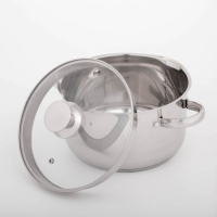 Кастрюля из нержавеющей стали Magistro Klimena, 4,6 л, крышка-дуршлаг, носик для слива, капсульное дно, индукция Кастрюля из нержавеющей стали Magistro Klimena, 4,6 л, крышка-дуршлаг, носик для слива, капсульное дно, индукция