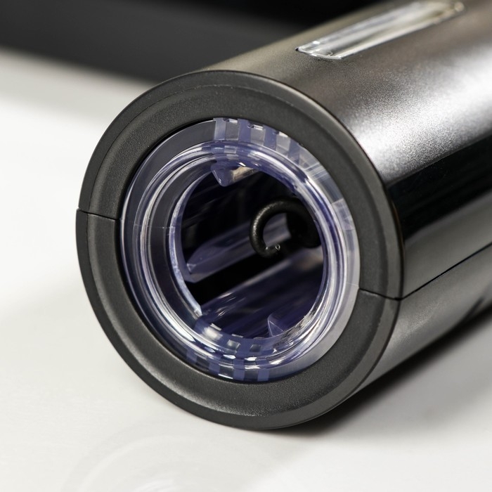 Набор для бара Opra black, 5 предметов: штопор электрический, каплеуловитель, пробка, нож для обрезания фольги Набор для бара Opra black, 5 предметов: штопор электрический, каплеуловитель, пробка, нож для обрезания фольги