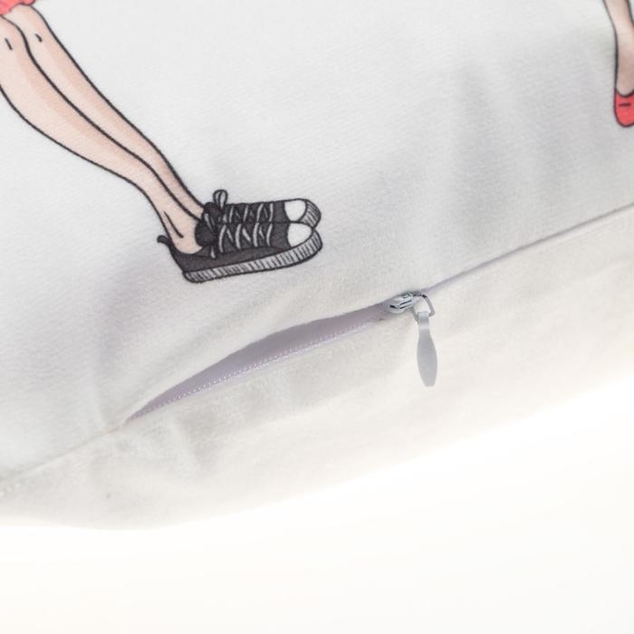 Наволочка декоративная Этель Девичьи истории&raquo;Подружки&raquo; 40х40 см, велюр