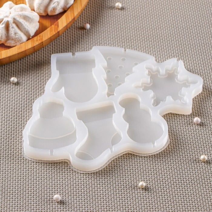 Силиконовый молд для леденцов и шоколада &laquo;Новогодние леденцы&raquo;, 15&times;13 см, цвет прозрачный