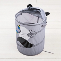 Корзина для хранения игрушек «Енот» с ручками и крышкой Корзина для хранения игрушек «Енот» с ручками и крышкой