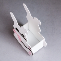 Кашпо деревянное "Зайка с бантом", 13,5х7х19,5 см, дуб, белый