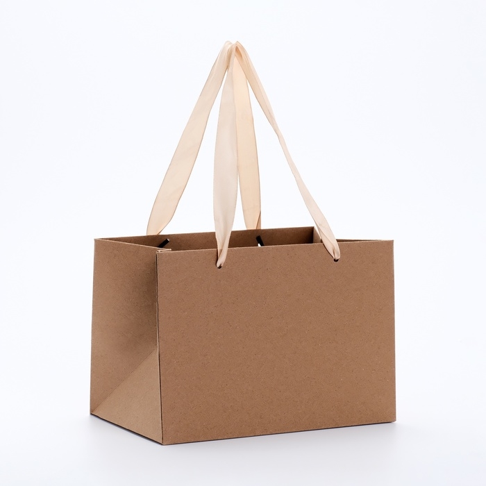 Пакет подарочный с широким дном 20 × 14 × 13,2 см, крафт Пакет подарочный с широким дном 20 × 14 × 13,2 см, крафт