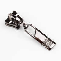 Бегунок автоматический для молнии &laquo;Трактор&raquo;, №8, 10 шт, цвет чёрный никель