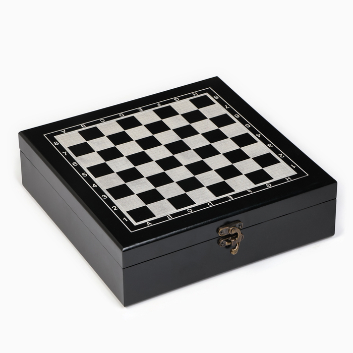 Набор 4 в 1: шахматы, домино, 2 колоды карт, 25 х 25 см Набор 4 в 1: шахматы, домино, 2 колоды карт, 25 х 25 см