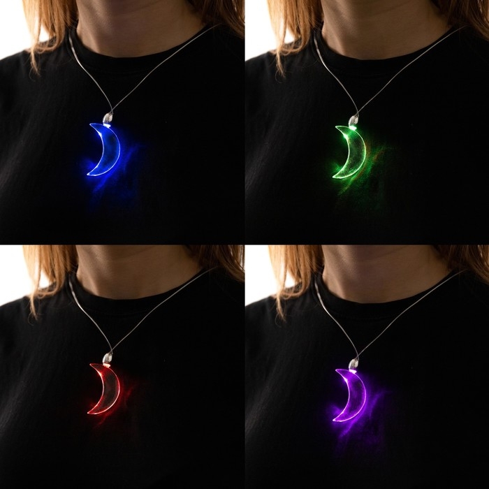 Светодиодный кулон «Полумесяц» 60 см, батарейки, свечение мульти (RGB) Светодиодный кулон «Полумесяц» 60 см, батарейки, свечение мульти (RGB)