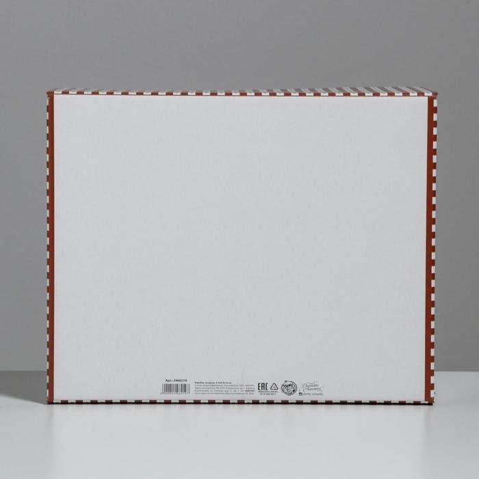 Коробка подарочная новогодняя складная «Яркий праздник», 31,2 х 25,6 х 16,1 см, Новый год Коробка подарочная новогодняя складная «Яркий праздник», 31,2 х 25,6 х 16,1 см, Новый год