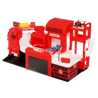 Парковка &laquo;Пожарный участок&raquo;, свет, звук, стреляет водой