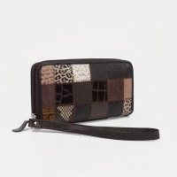 Кошелёк женский на молнии, с ручкой, цвет коричневый