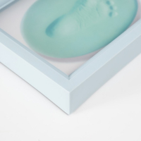 Фоторамка пластик 13х18 см с полим.глиной "Отпечаток ладошки и ножки" голубая 20,5х46,5 см Фоторамка пластик 13х18 см с полим.глиной "Отпечаток ладошки и ножки" голубая 20,5х46,5 см