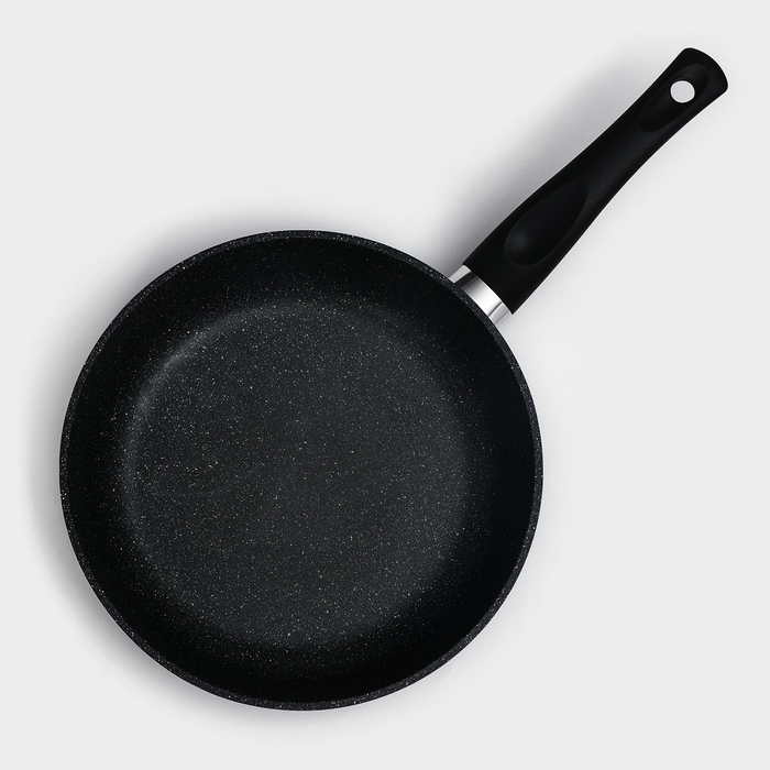 Сковорода Доляна &laquo;Элит&raquo;, d=24 см, пластиковая ручка, антипригарное покрытие, цвет чёрный