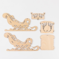 Шкатулка дерево для конфет "Новогодние Сани" 25х9х13 см (набор 5 деталей) Шкатулка дерево для конфет "Новогодние Сани" 25х9х13 см (набор 5 деталей)