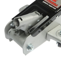 Домкрат "СЕРВИС КЛЮЧ" 75028, подкатной, 135-380 мм, 2 т, кейс Домкрат "СЕРВИС КЛЮЧ" 75028, подкатной, 135-380 мм, 2 т, кейс