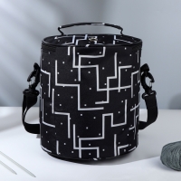 Сумка-футляр &laquo;Геометрия&raquo;, 2 люверса, d = 21 &times; 23 см, цвет разноцветный