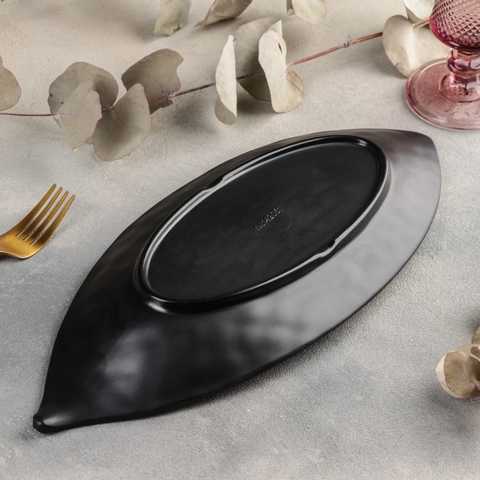 Блюдо «Чёрный Восток», 37×15,5×3,8 см, цвет чёрный Блюдо «Чёрный Восток», 37×15,5×3,8 см, цвет чёрный