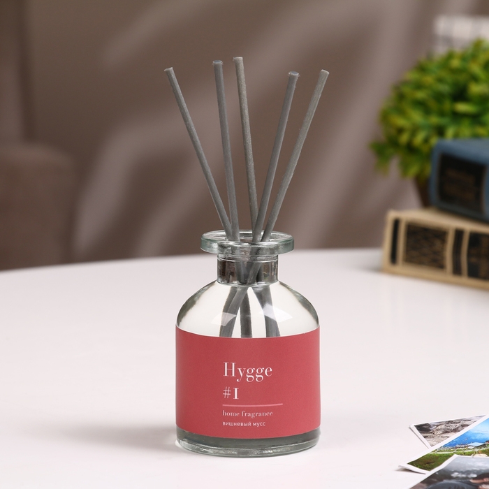 Диффузор ароматический Hygge #1 Вишневый мусс 100 мл Диффузор ароматический Hygge #1 Вишневый мусс 100 мл