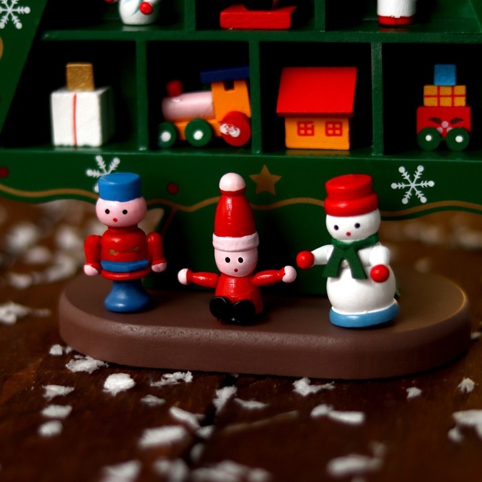 Новогодний сувенир «Ёлка с ячейками под подарки» 26 × 30 см Новогодний сувенир «Ёлка с ячейками под подарки» 26 × 30 см