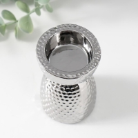 Подсвечник керамика на 1 свечу "Иллюзия" d=4 см серебро 6,5х6,5х10 см Подсвечник керамика на 1 свечу "Иллюзия" d=4 см серебро 6,5х6,5х10 см