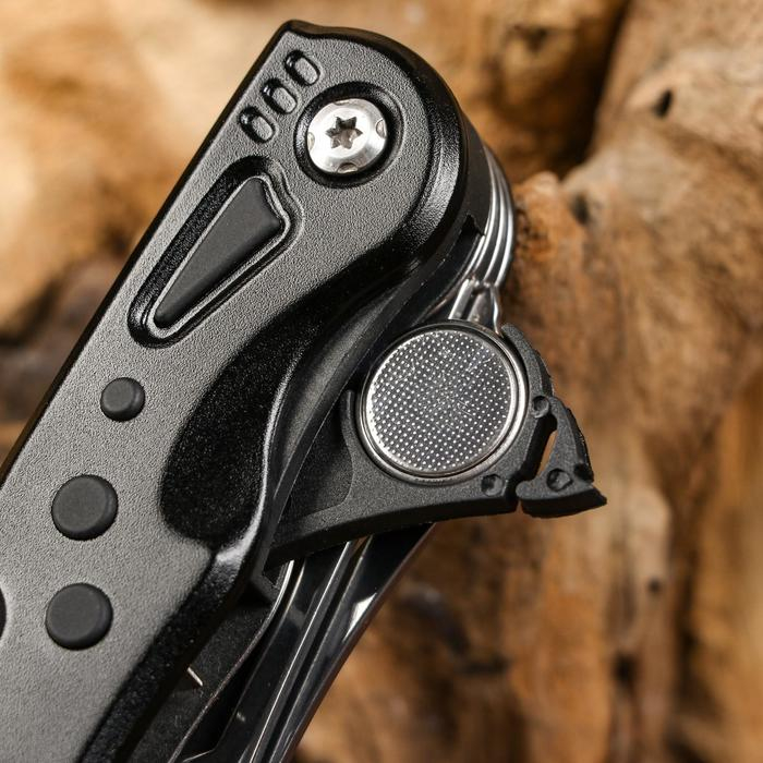 Мультитул 14 в1 со стеклобоем и отвертками Мультитул 14 в1 со стеклобоем и отвертками