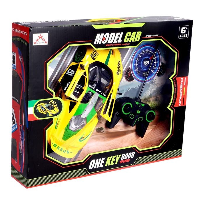 Машина радиоуправляемая &laquo;Купе&raquo;, открываются двери, работает от батареек