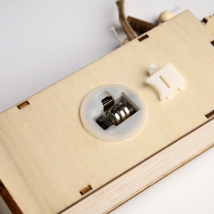 Светодиодная фигура &laquo;Фабрика подарков&raquo; 7.5 &times; 22 &times; 5 см, дерево, батарейки LR1130х3 (в комплекте), свечение тёплое белое