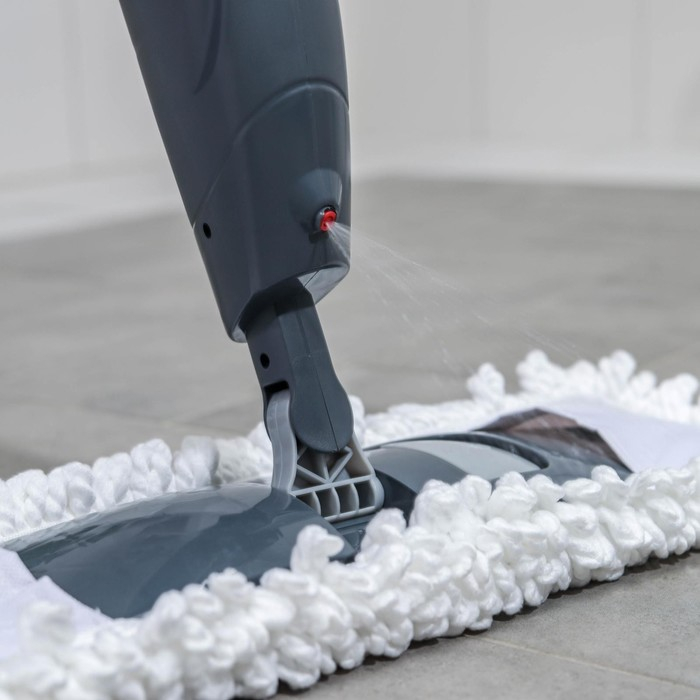 Швабра для мытья пола с распылителем Доляна, насадка из микрофибры 40&times;10 см, металлическая ручка 124 см, цвет МИКС