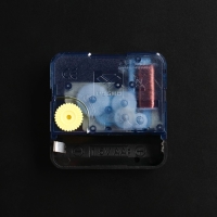 Часы настенные интерьерные "Классика", дискретный ход, циферблат d-27 см, кожа, АА Часы настенные интерьерные "Классика", дискретный ход, циферблат d-27 см, кожа, АА