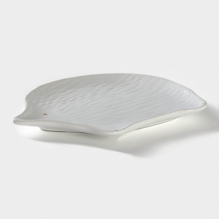 Блюдо сервировочное Доляна &laquo;Ёжик в золотом&raquo;, 20&times;17 см, цвет белый