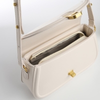 Сумка женская TEXTURA, мессенджер, средний размер, цвет молочный Сумка женская TEXTURA, мессенджер, средний размер, цвет молочный