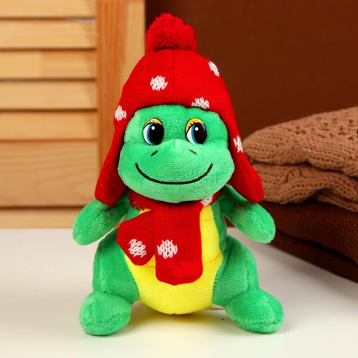 Мягкая игрушка &laquo;Дракоша&raquo;, в красной шапке, 15 см, цвет зелёный