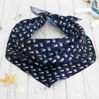 Бандана чёрная с черепами, р. 85 &times; 44 см