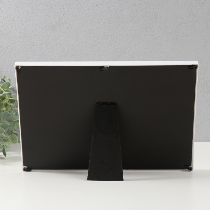 Фоторамка пластик на 2 фото 7,5х10 см с штемп.подушкой Фоторамка пластик на 2 фото 7,5х10 см с штемп.подушкой "Малыш" белая 22х27 см