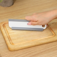 Щётка - скребок Raccoon, универсальная, 16×4,5×2 см Щётка - скребок Raccoon, универсальная, 16×4,5×2 см