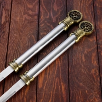 Сувенирный кинжал 2в1, на подставке, рукоять под голографию, наконечник с лотосом, 59 см Сувенирный кинжал 2в1, на подставке, рукоять под голографию, наконечник с лотосом, 59 см