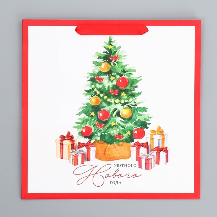 Пакет подарочный новогодний ламинированный квадратный Happiness, 30 х 30 х 12 см, Новый год