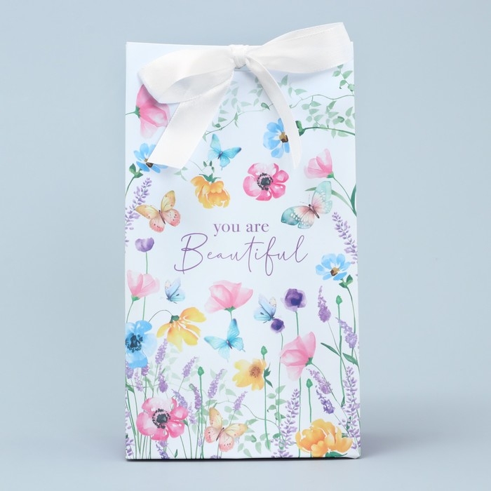 Пакет подарочный с лентой, упаковка, &laquo;Красота внутри&raquo;, 13 х 23 х 7 см