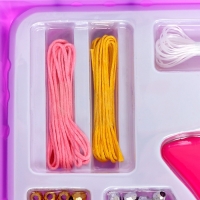 Набор для бисероплетения «Волшебные бусины» в чемодане Набор для бисероплетения «Волшебные бусины» в чемодане