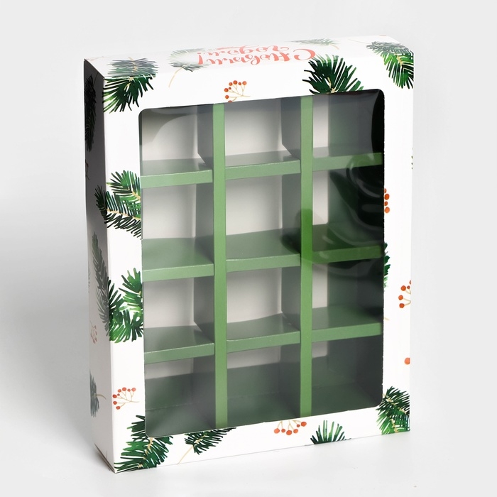 Новый год. Коробка под 12 конфет Новый год. Коробка под 12 конфет "Елочные ветки", 19 х 15 х 3,6 см, кондитерская упаковка
