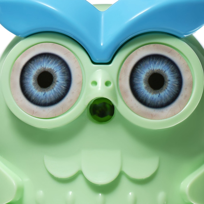Точилка механическая с контейнером Сова Светло-зеленая Точилка механическая с контейнером Сова Светло-зеленая