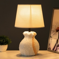 Настольная лампа "Алатея" Е14 40Вт бело-бежевый 20х20х33 см RISALUX