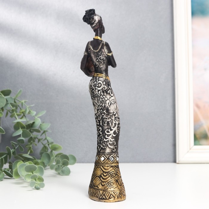 Сувенир полистоун "Африканка с кувшином, в платье с серебристыми цветами" МИКС 25,5х7х5 см