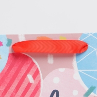 Пакет подарочный ламинированный вертикальный, упаковка, &laquo;Счастье&raquo;, M 25.5 х 30 х 9 см