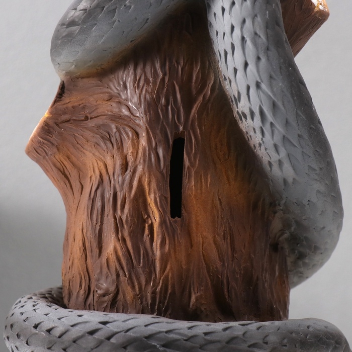 Новогодняя копилка "Змея на пеньке"  33 х 14 х 15 см