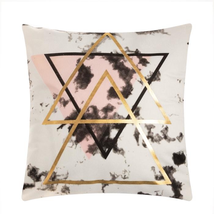 Наволочка декоративная Этель &laquo;Треугольники&raquo; 40х40 см, велюр