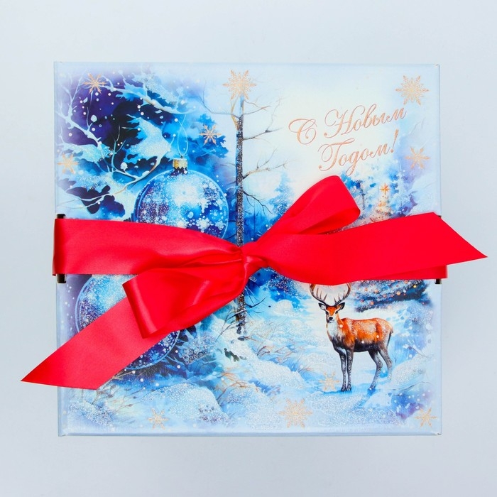 Новый год. Подарочная коробка Новогодняя Коробка крышка-дно Новый год. Подарочная коробка Новогодняя Коробка крышка-дно "Мечта" с атласной лентой 17 х 17 х 17 см.